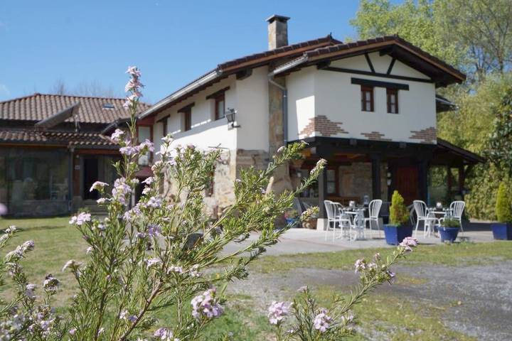 Casa rural para 3 personas, con jardín en Vizcaya