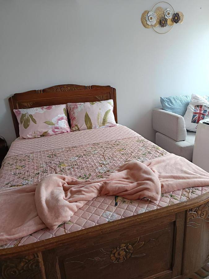Appartement entier, Appartement calme, emplacement stratégique, proche de toutes commodités, de l'autoroute, valenciennes, lille, Belgique, wifi, Netflix, parking Gratuits, lave linge, sèche linge in Raismes, Région de Valenciennes