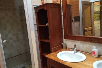 Vacation House for 5 Guests in Collonge-Bellerive, Lake Geneva, Picture 3