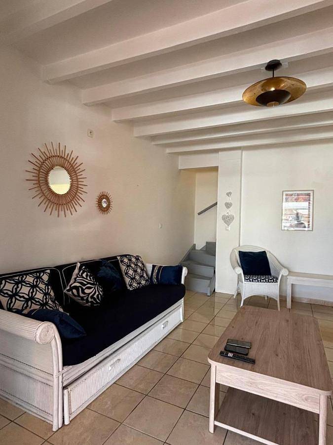 Location de vacances pour 6 personnes, avec jardin ainsi que piscine et vue dans Plage du Grand Macabou - 2