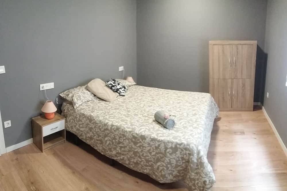 Entire apartment, Ap1 Valdés de Avilés in Avilés, Costa Verde (Spain)