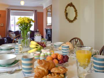 Maison De Vacances pour 4 Personnes dans Tenby, Pembrokeshire, Photo 3