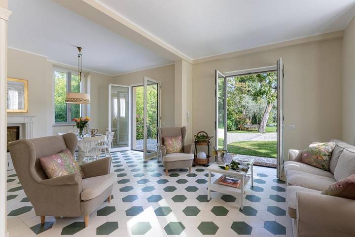 Villa pour 6 personnes, avec piscine et jardin ainsi que balcon et vue à Bellagio - 3