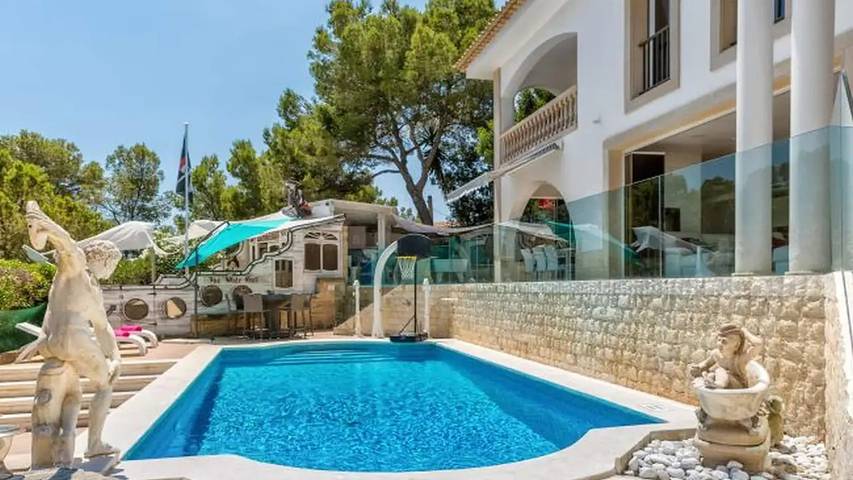 Villa für 12 Personen, mit Balkon und Terrasse sowie Whirlpool und Garten auf Mallorca Westen - 2