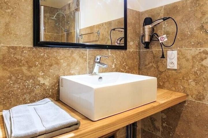 Maison de campagne pour 8 personnes, avec jardin et sauna à Orcival (Puy-de-Dôme) - 3