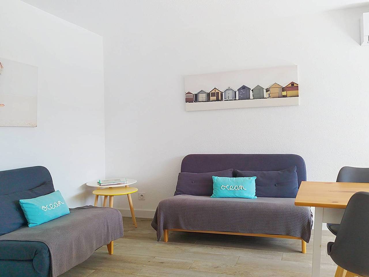 Appartement entier, T3 climatisé, 3*, 50m de la plage, garage, wifi inclus in Bormes-les-Mimosas, Parc national de Port-Cros