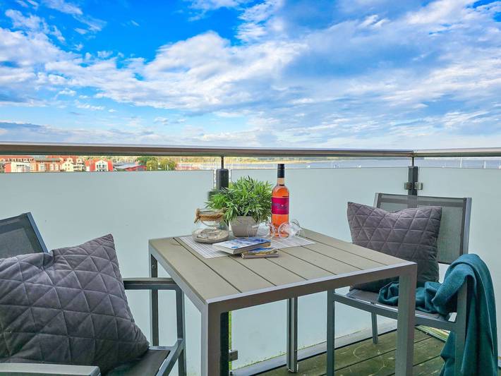 Ferienwohnung für 2 Personen, mit Ausblick und Balkon sowie Seeblick, mit Haustier in Barth - 2