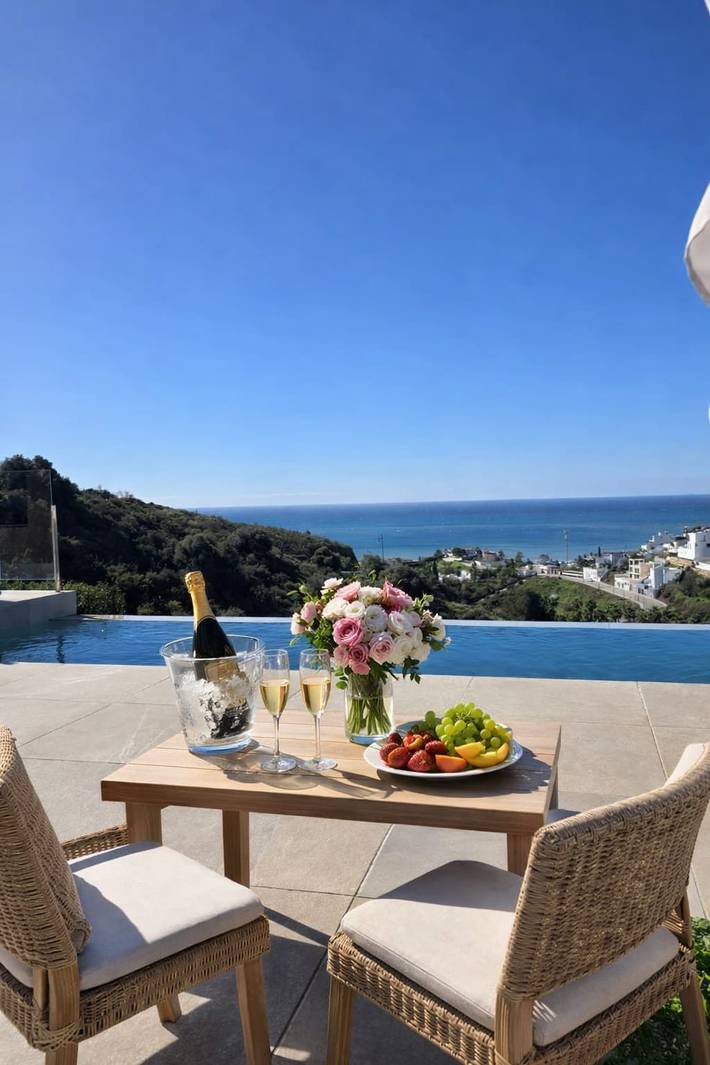 Chalet para 10 personas, con balcón y jardín en Torrox Costa