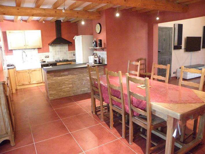 Location de vacances pour 5 personnes, avec vue et jardin à Sauveterre - 4