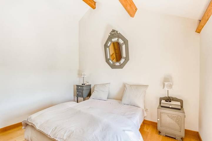 Location de vacances pour 6 personnes, avec jardin ainsi que terrasse et piscine à Sauveterre-la-Lémance - 4