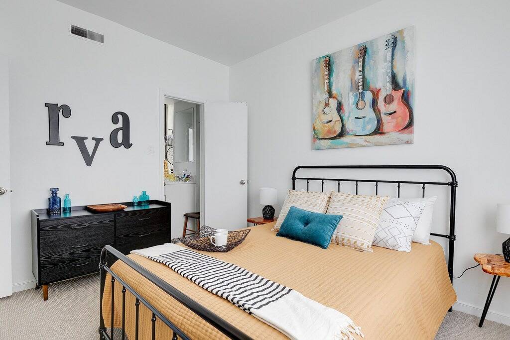 Ganze Wohnung, Lovely 2 Bedroom in the Heart of The Fan in Richmond, Virginia