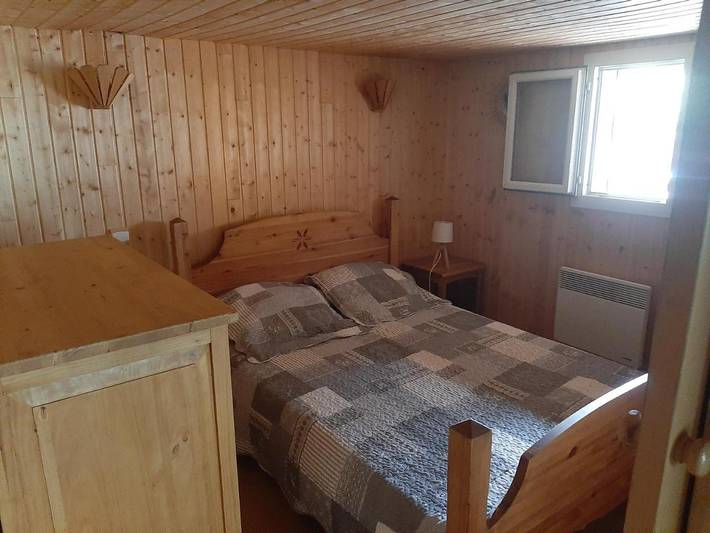 Gîte pour 8 personnes, avec vue et balcon, adapté aux familles dans Office De Tourisme De Correncon En Vercors - 3