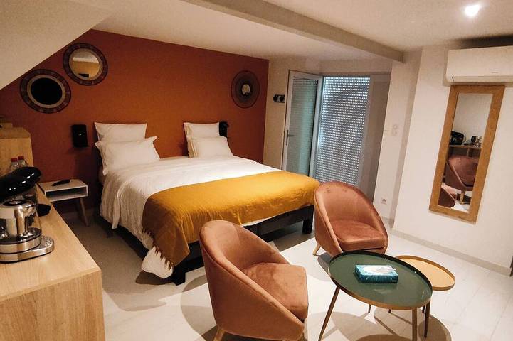 Location de vacances pour 6 personnes, avec jacuzzi dans Saint-Jean-de-Vaux - 3