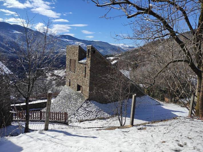 Casa rural para 10 personas, con vistas y jardín, Se admiten mascotas en Ripollès - 2