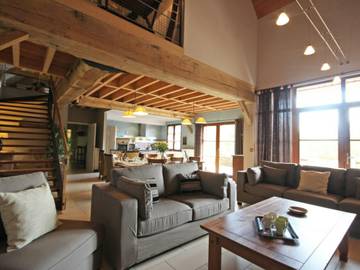 Gîte for 12 People in Juvigny-sous-Andaine, Orne, Photo 2