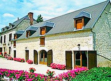 Gîte pour 10 personnes, avec jardin, animaux acceptés à Pinsac