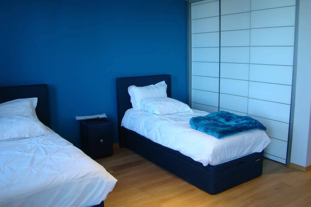 Maison climatisée 8 pers- 10km Evian -40km portes soleil- avec parking in Thonon-les-Bains, Région de Thonon-les-Bains