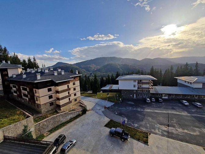 Entire vacation apartment, Mtn View Ski Apt - Sleeps4, Petok, 5 Min Ski Lift in Chepelare, Smolyan Region