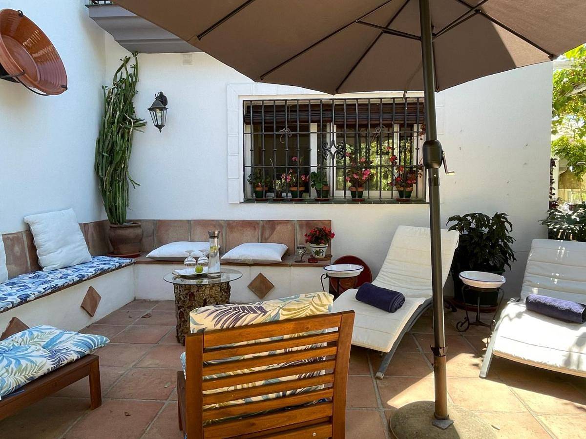 Two-Bedroom House in Genalguacil, Malaga Prowincja