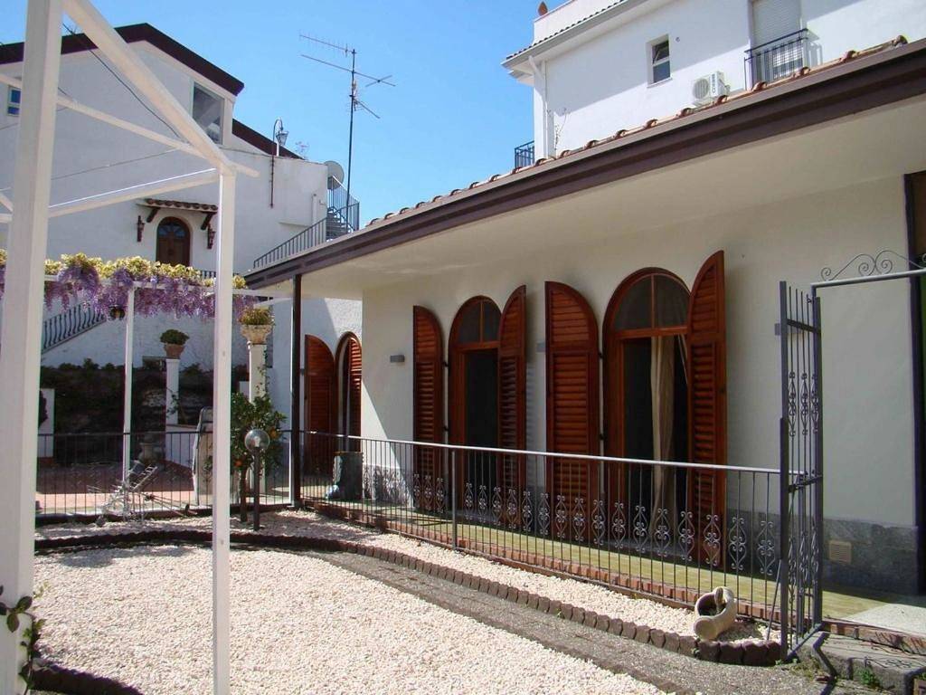 Casa Vacanze Villa Angelina in Schisò, Giardini-Naxos