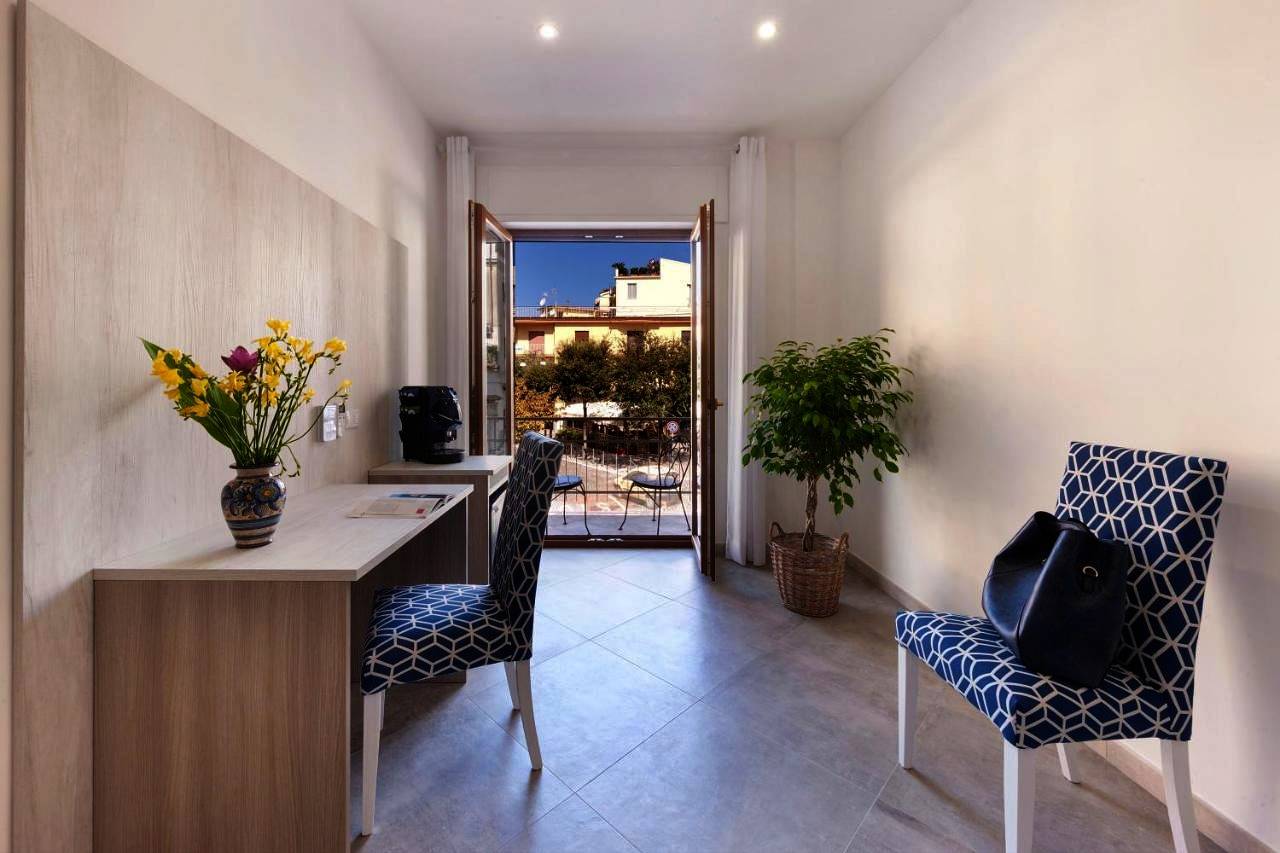 Superior Double or Twin Room with City View in Piano di Sorrento, Napoli e dintorni