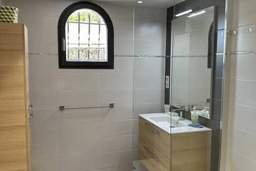 Cottage for 4 People in Eccica-Suarella, Corse-du-Sud, Photo 4