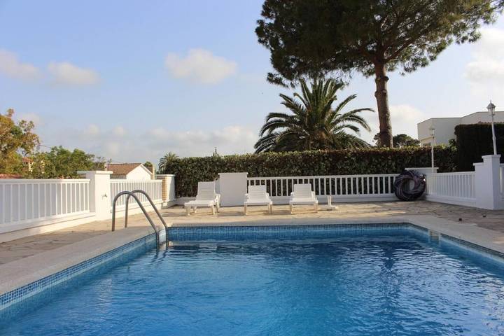 Casa rural para 6 personas, con terraza además de piscina y jardín, Se admiten mascotas - 1
