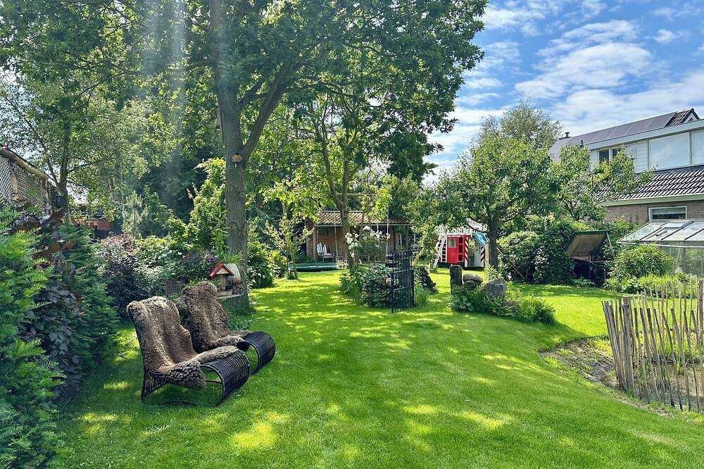 Limmen: hübsches Ferienhaus, großer umzäunter Garten, strandnah, Fahrräder in Noord-Holland - Nordseeküste