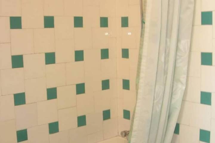Ganze Wohnung, Große T2 Charakter, Innenstadt mit Garten / Terrasse. in Perpignan, Côte d'Améthyste