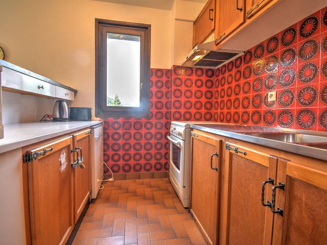 Appartement entier, Appartement au centre avec balcon, parking et forfaits ski avantageux in Morzine, Les Portes du Soleil