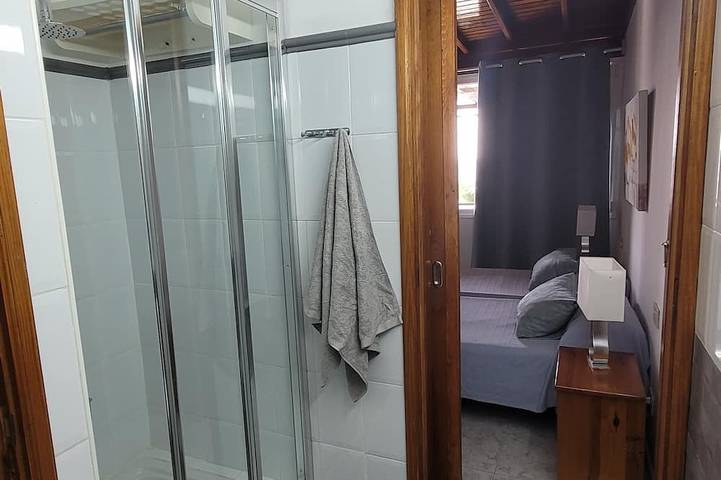 Apartment located in prime location with sea views and just 150m from the beach in Puerto del Carmen, Tías