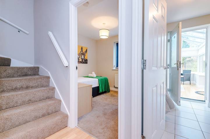 Charming Townhome Retreat – Close to Manchester in Stockport, Gran Mánchester