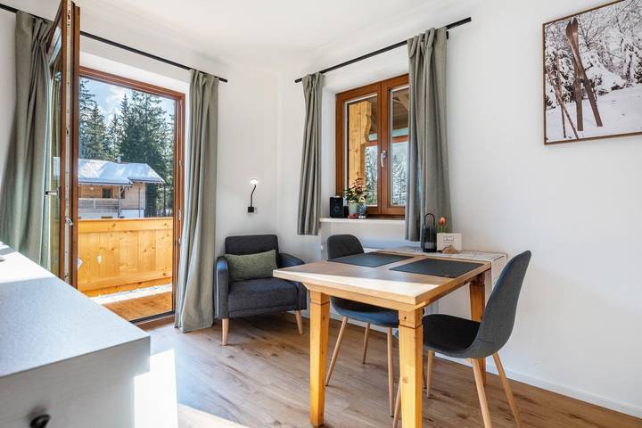 Ferienwohnung für 2 Personen, mit Balkon in Reit im Winkl