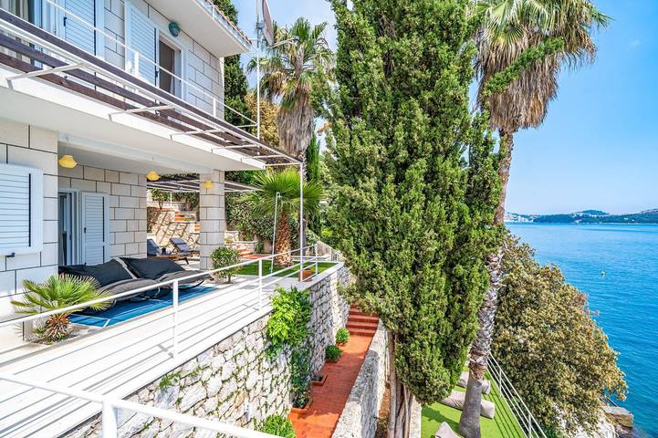 Villa pour 10 personnes, avec terrasse et jardin à Zaton