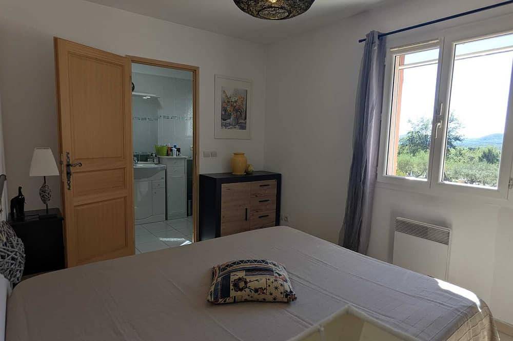 Villa Oliveraie - Olive Grove Experience in Villecroze, Draguignan Region