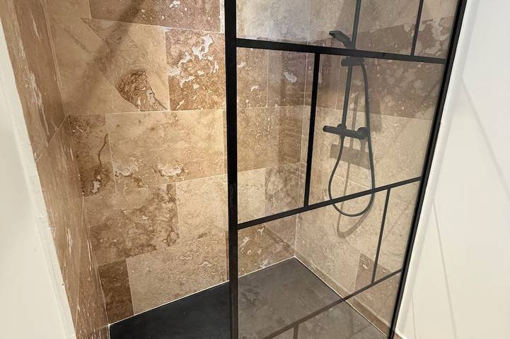 Ganze Wohnung, T3 Chez Dylou 2 parental suites & sunshine! in Cairanne, Vaucluse