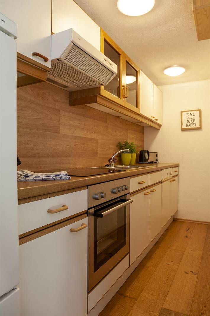 Geheel vakantieappartement, Appartement "Lea", bad, 2 slaapkamers in Zell am Ziller, Zillertaler Alpen