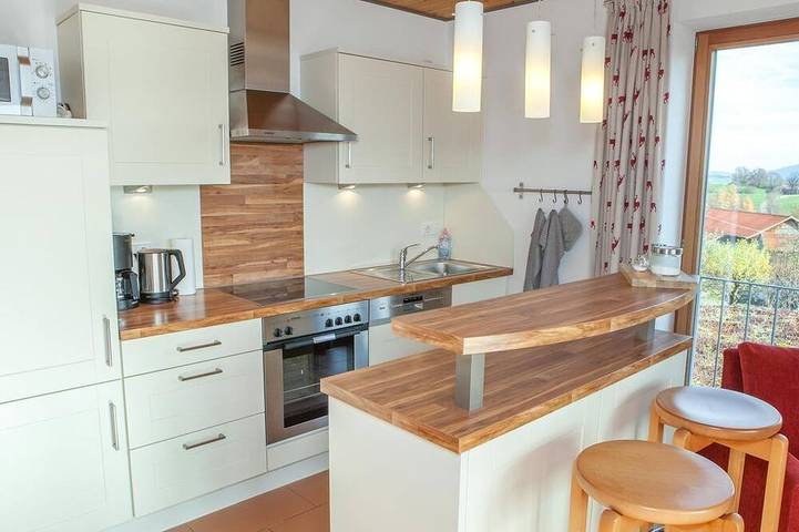 Ferienwohnung für 4 Personen, mit Garten und Sauna sowie Balkon in Rieden