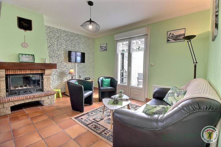 Gîte pour 4 personnes, avec terrasse et jardin à Plestin-les-Grèves - 4