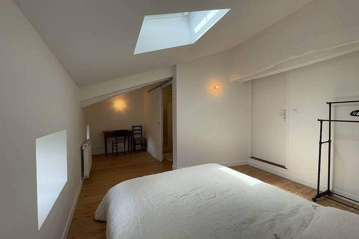 Gîte pour 8 personnes, avec jardin à Chatte (bateau) - 4