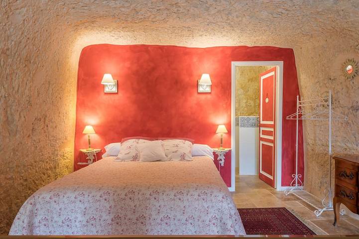 Gîte pour 4 personnes, avec jardin et terrasse, animaux acceptés à Noizay - 2