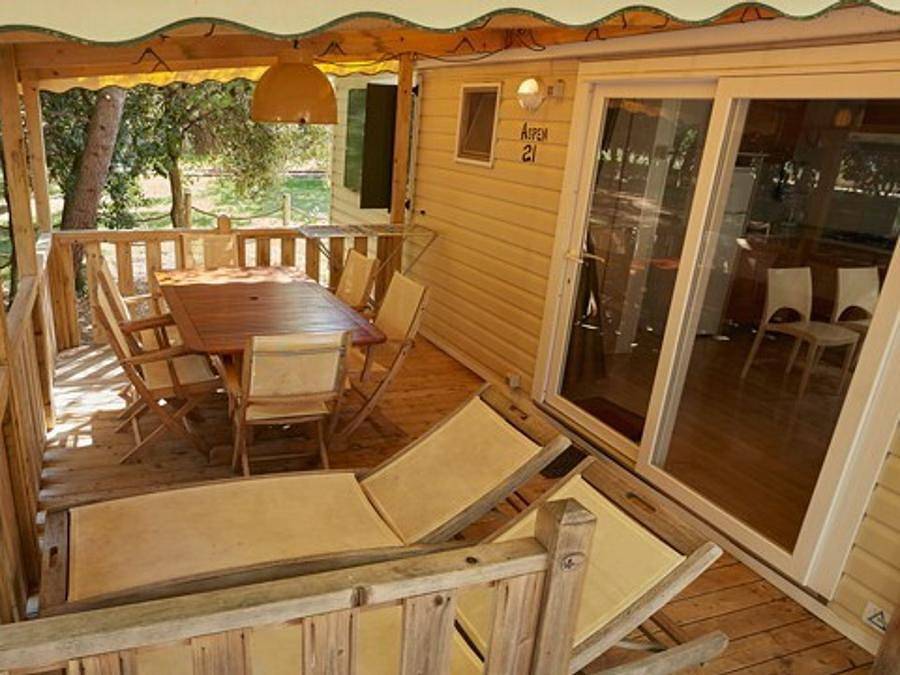 Camping Via Romana  - Mobilheim 5 personen - Mobilheim | Classic Xl | 2 Zi. | 5 Pers. | Erhöhte Terrasse in Prunelli-di-Fiumorbo, Regionaler Naturpark Korsika