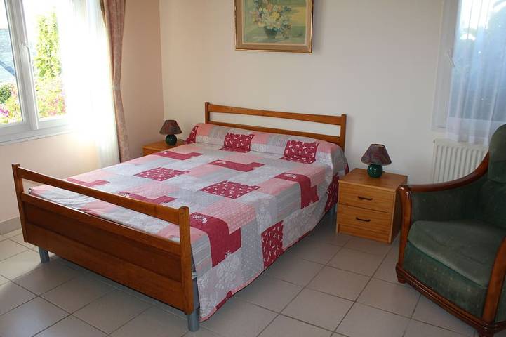 Location de vacances pour 4 personnes, avec jardin dans Plage de Lestrevet - 2