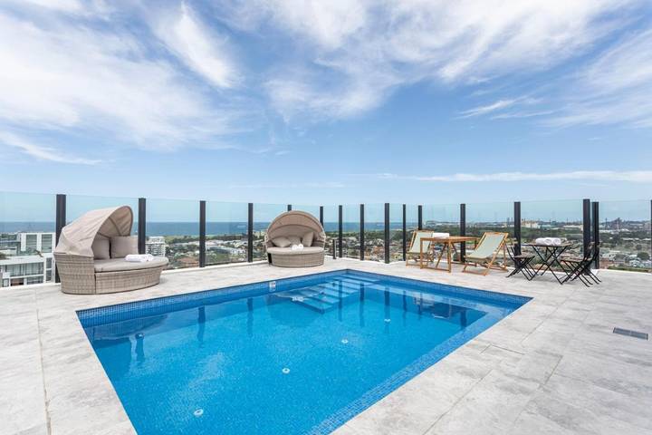 Appartement de vacances pour 5 personnes, avec vue ainsi que piscine et balcon