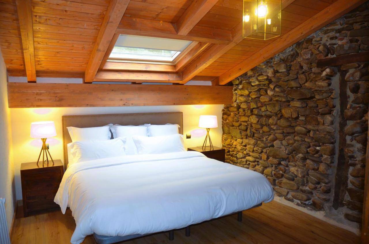 Casa Sapita in Villafranca del Bierzo, Cordillera Cantábrica