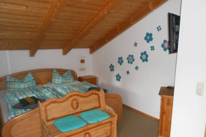 Schönes Ferienhaus \"Tante Emma\" in Regen, eingezäunter Bereich, Haustier erlaubt in Regen (Ostbayern), Ostbayern