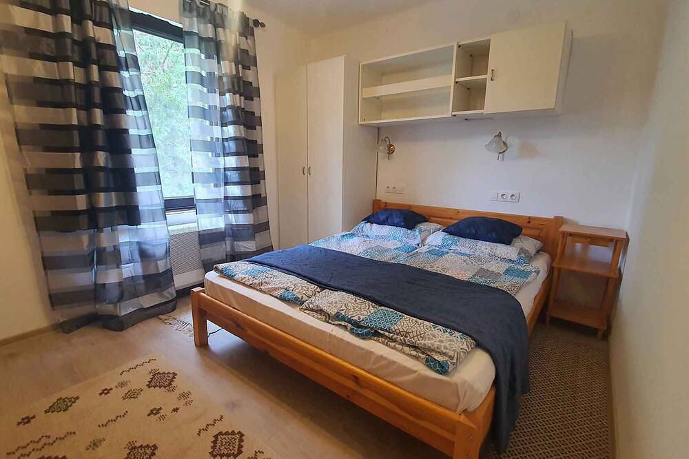 Ferienhaus in unmittelbarer Nähe vom Freistrand in Szantod, Plattensee Südufer