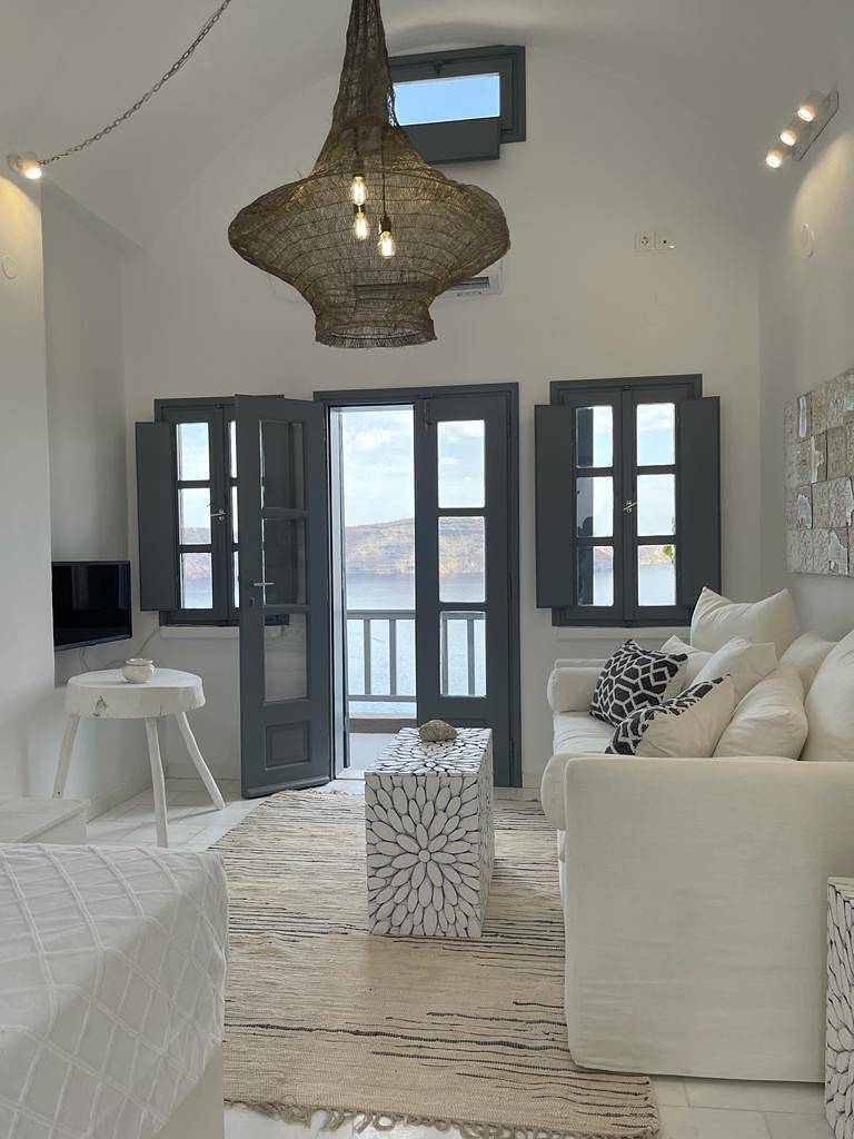 Villa Thera in Ormos Ammoudiou, Oia