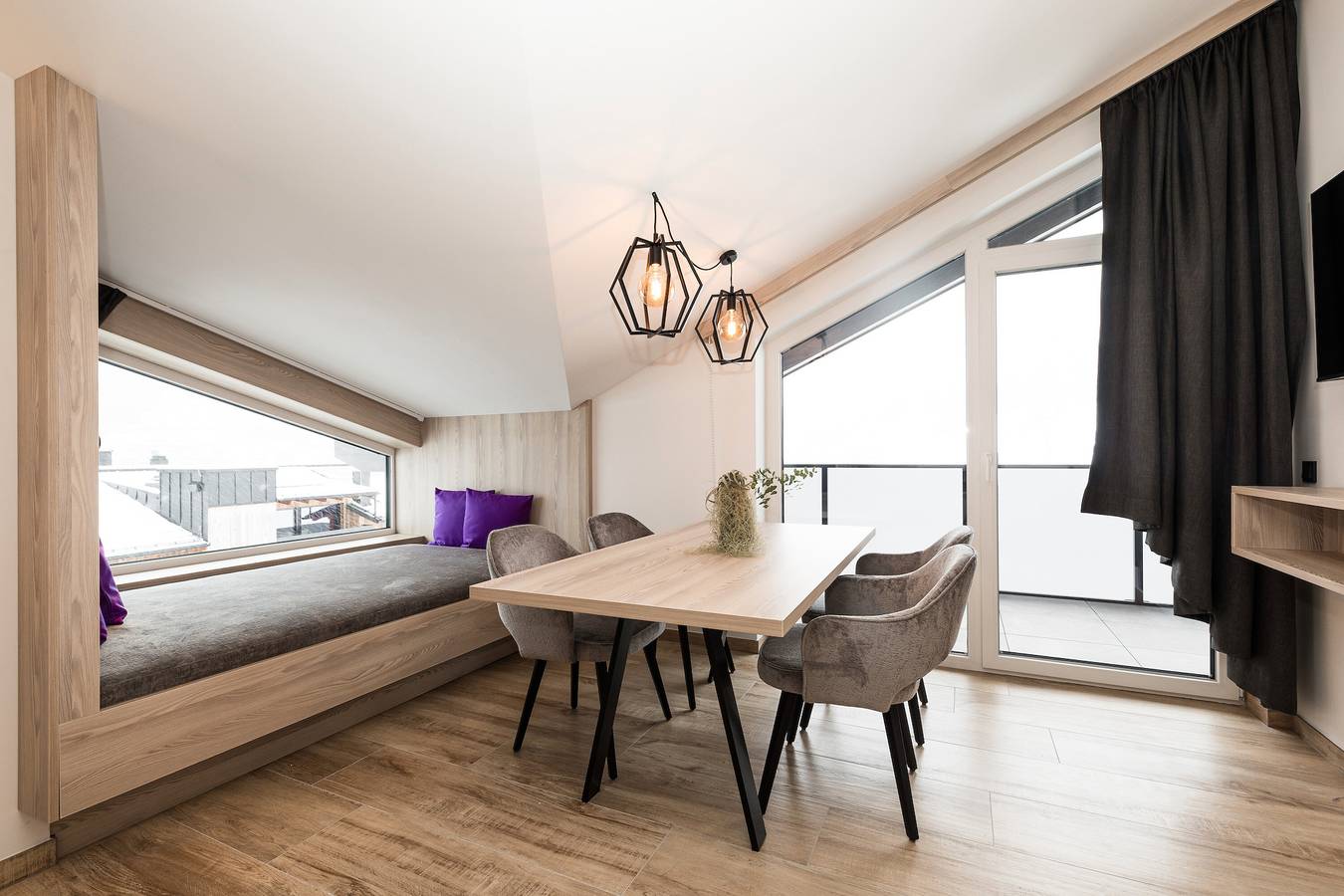Ganze Wohnung, Ferienwohnung "Grauzone Grossarl App. Nr. 6 View" mit Bergblick, privater Terrasse und Wi-Fi in Großarl, Ski Amadé