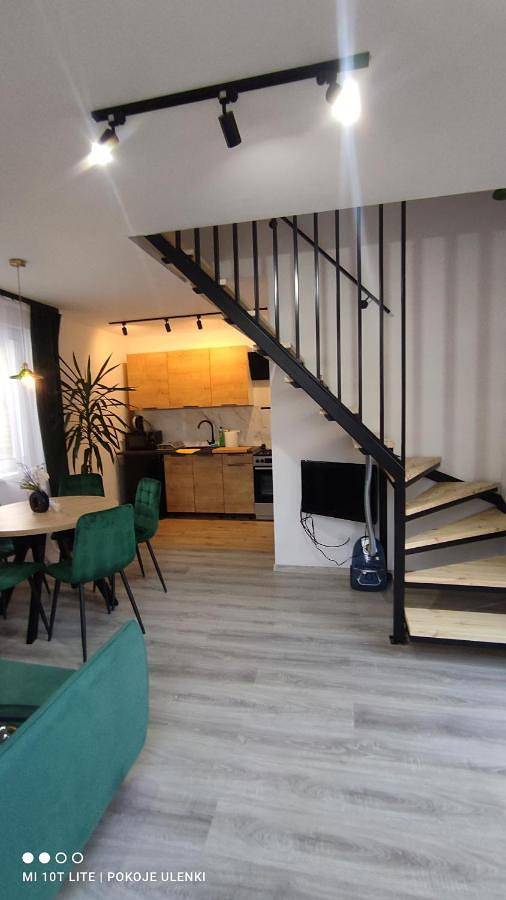 Ferienhaus für 6 Personen, mit Garten und Whirlpool